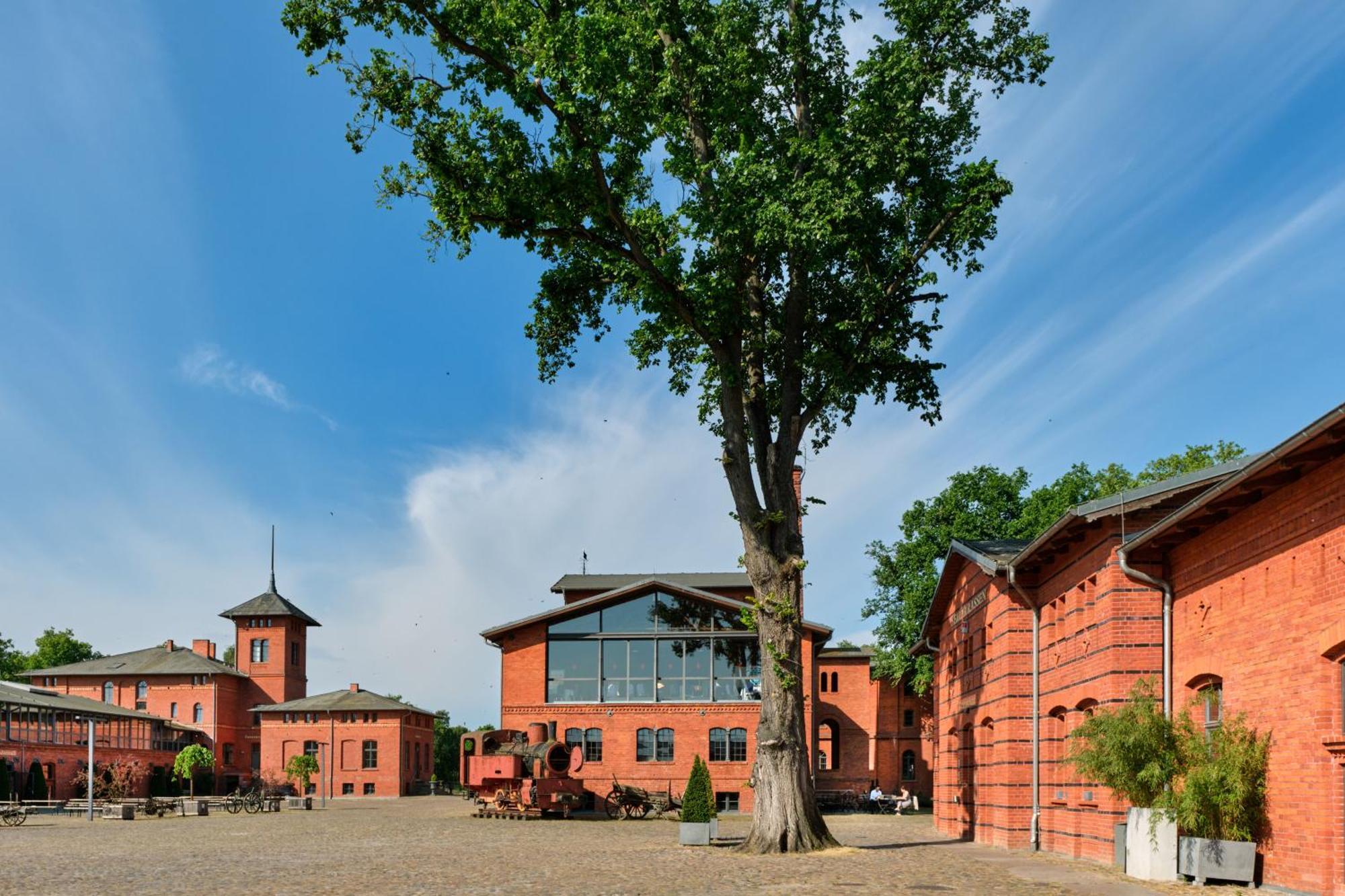 Landgut Stober Hotel Groß Behnitz Bagian luar foto